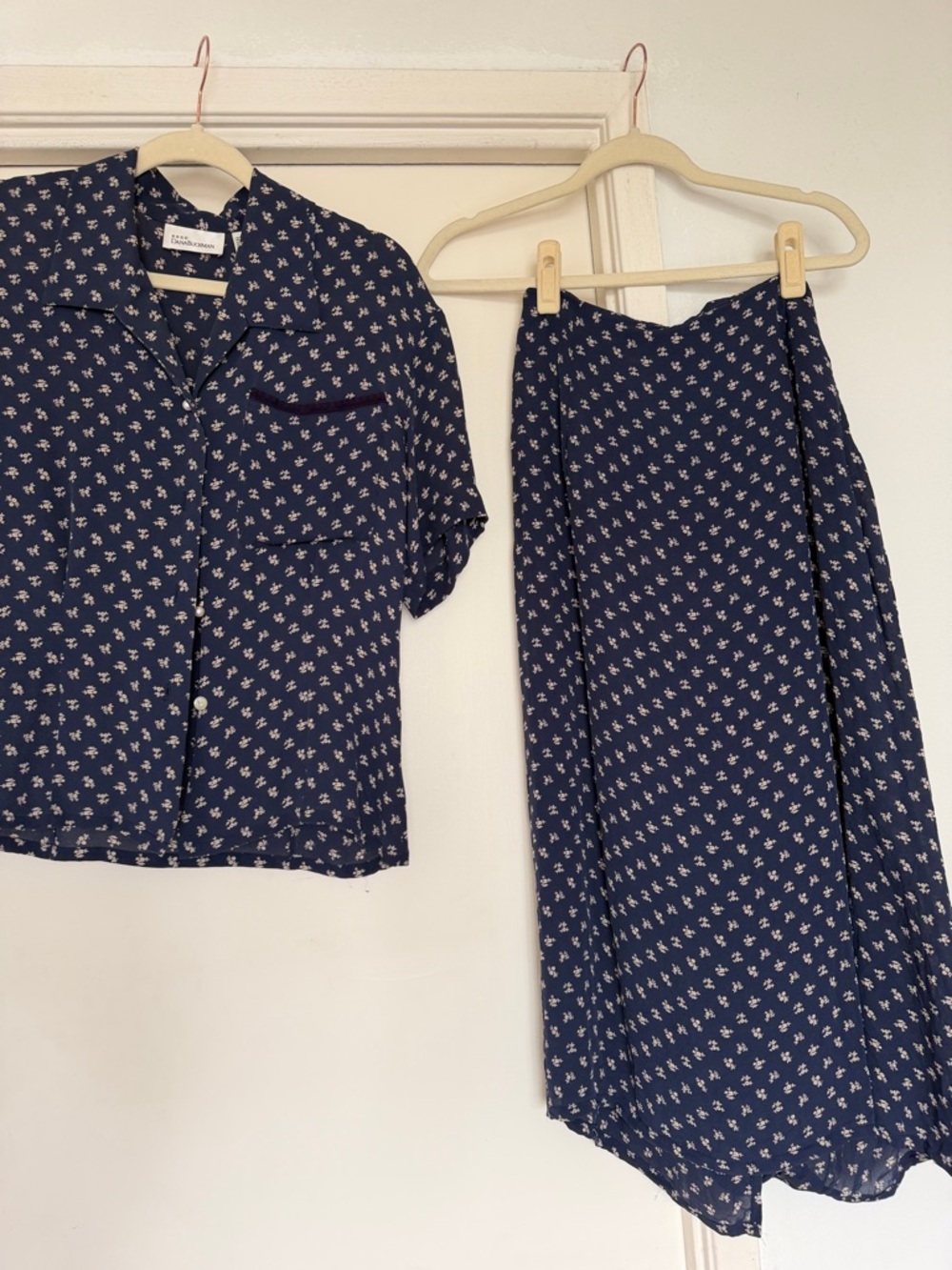 Dana Buchanan vintage Navy Floral Pencil Skirt set